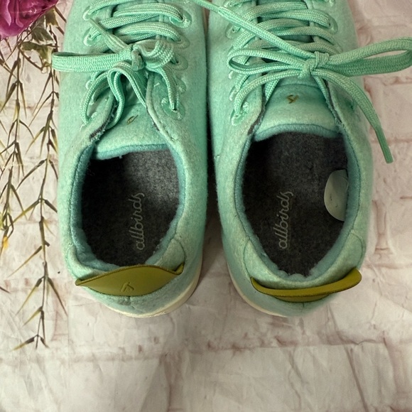 Allbirds Women's Mint Green Wool Pipers Sneakers size 8 - Picture 9 of 9